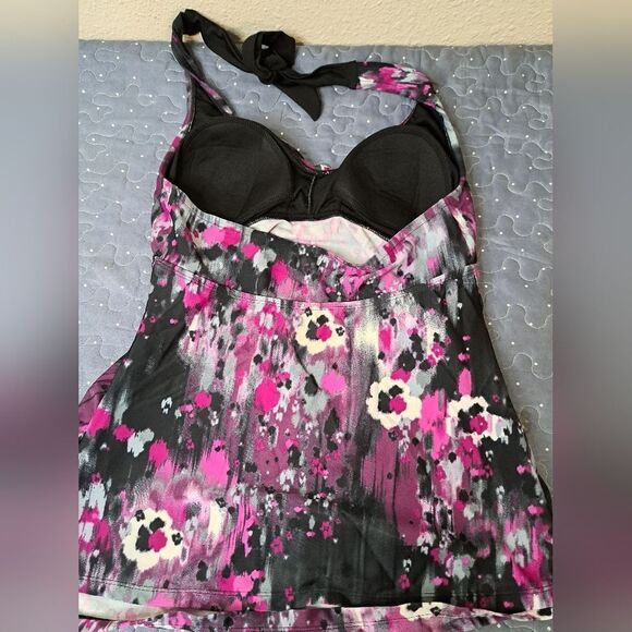 Liz Lange Maternity tankini swm top size small - Picture 2 of 3